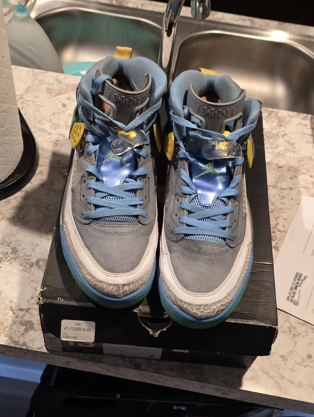 Jordan Spizike (Easter Editon) Mens Size 13